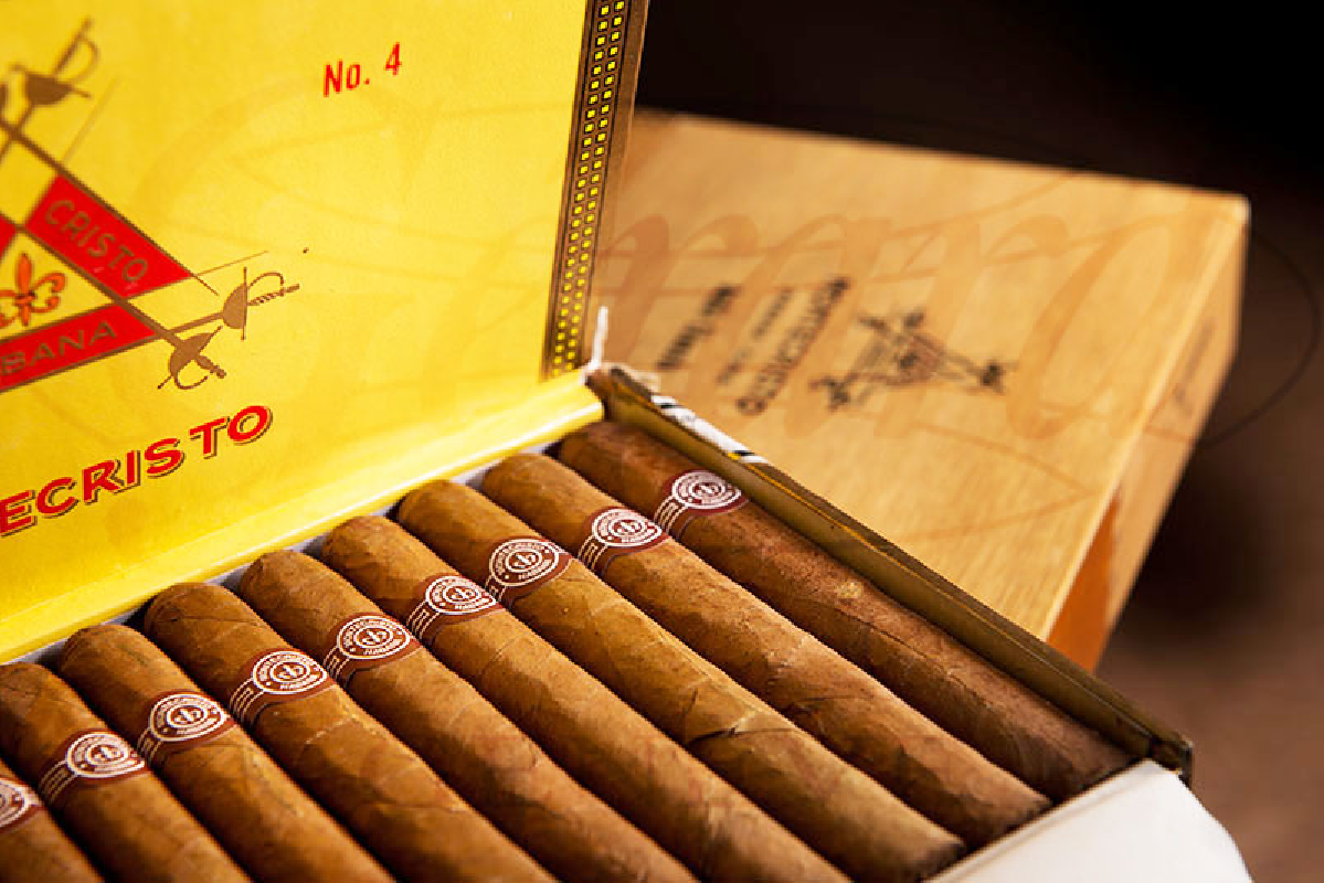 WHERE TO BUY MONTECRISTO GERARD-GENEVA: PETIT CORONA