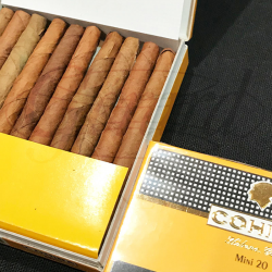 COHIBA MINI ETUI 20