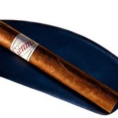 #gerard #cigar #on #chavetta #del #tocedor #not #for #sell #only #to #have #look @world.of.gerard.cigars.geneva #switzerland